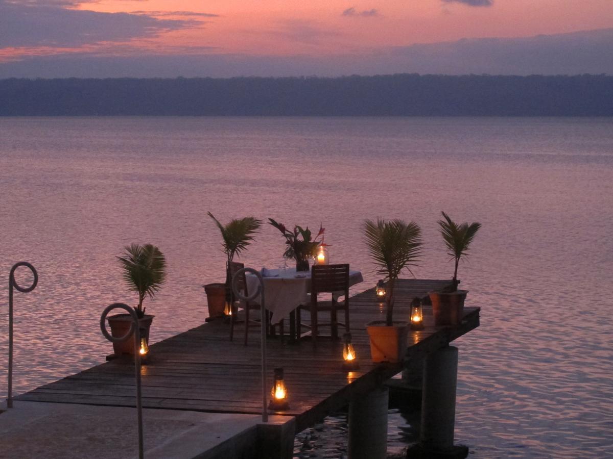 Paradise Cove Resort Port Vila Exterior photo